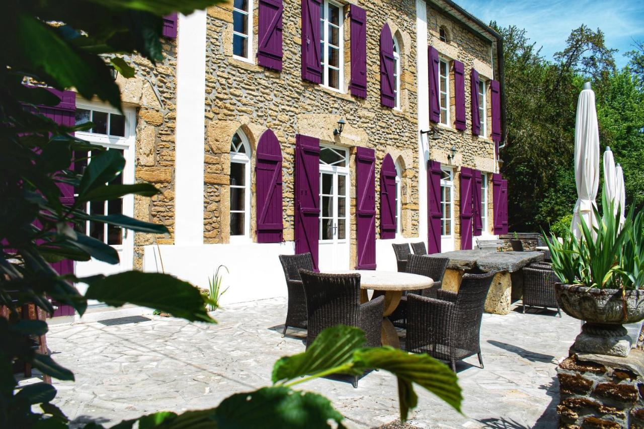Les Volets Violets Bed & Breakfast Salles  Eksteriør bilde